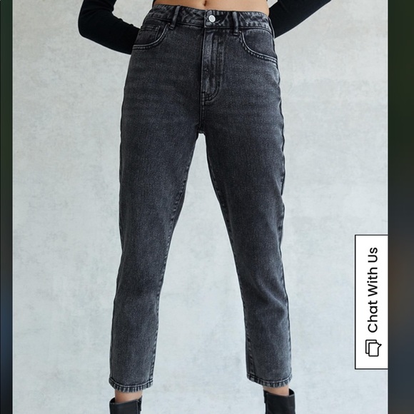 PacSun Black Mom Jeans - Picture 2 of 4